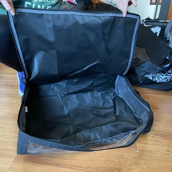 thirty one Perfect Fit Organizer in Black Cross Pop - Picture 5 of 5